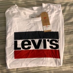 Womens Large Levi’s shirt